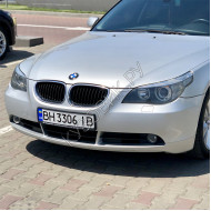 Бампер передний в цвет кузова BMW 5 E60 (2003-2007) с омывателем