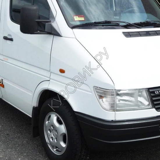 Крыло переднее правое в цвет кузова Mercedes Sprinter (1995-2000)