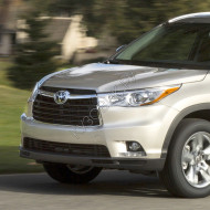 Бампер передний в цвет кузова Toyota HighLander XU50 (2013-)